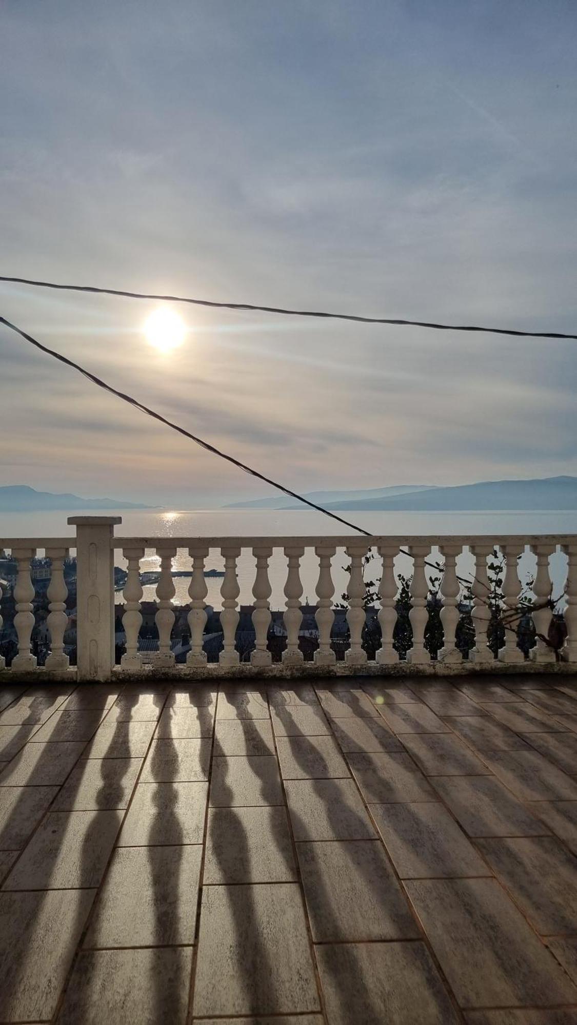 Apartman Pogled Na More 센 외부 사진